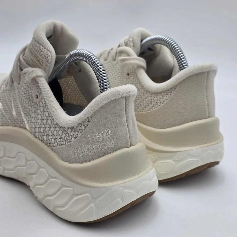 New Balance Wkairaw1 Beige Running Shoes Women's Size 6W Wide NWOB